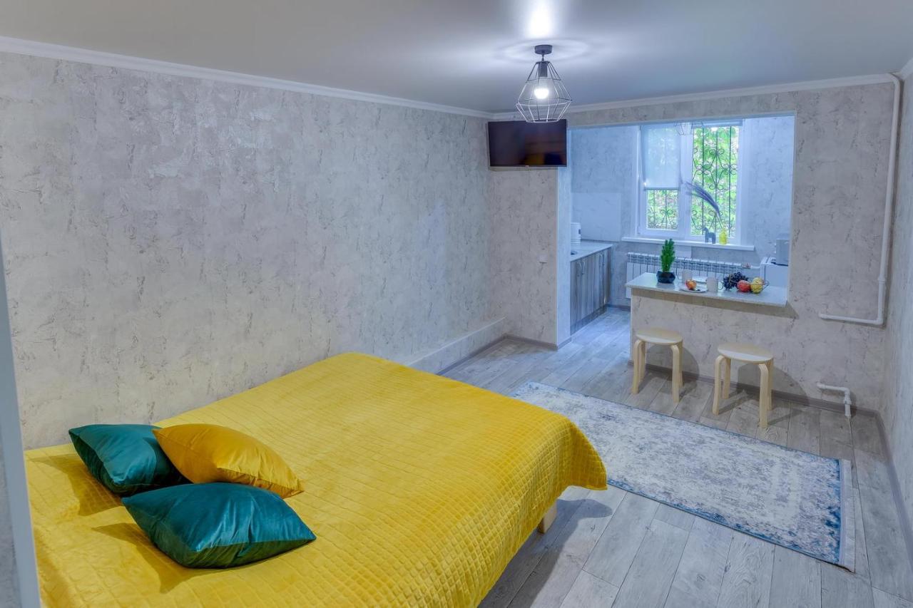 Yourhouse На Розыбакиева Утепова Недалеко От Меги Almaty Exterior foto